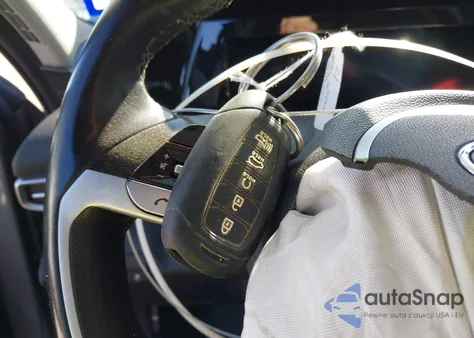 2021 Hyundai Elantra Sel z USA, uszkodzony, nr VIN KMHLS4AG6MU101855